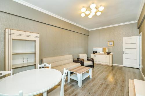 Apartamento M Estate.(011). 2 Room. Targovu.