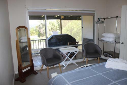 Yvonnes Rest Holiday Home