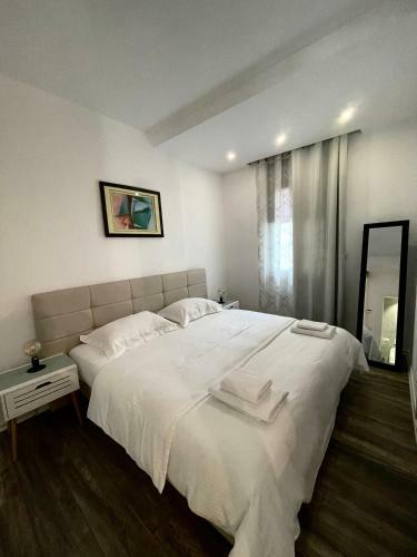 E&a Apartments Guesthouse