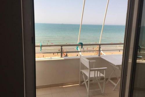 Modern Sea View Apartment For A Perfect Holiday