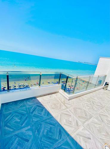 Apartamento Luxury Penthouse Shkembi Kavajes