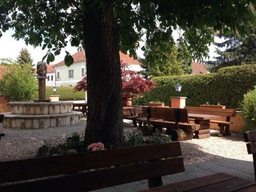 Hostal Gasthaus Marienhof