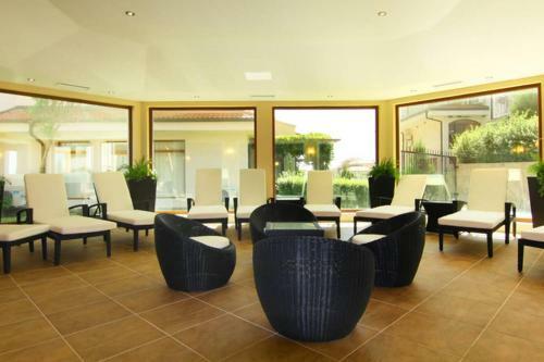 Villa Generaator House