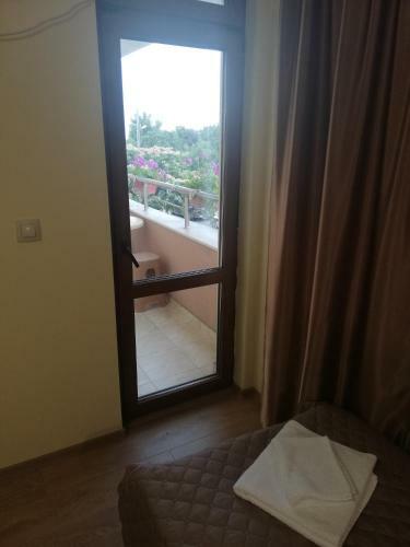 Hostal Guest House Aheloy 2020