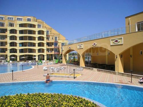 Midia Grand Luxury Beach Apartment