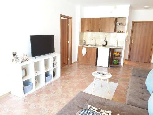 Midia Grand Luxury Beach Apartment