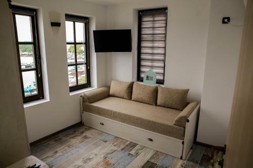 Hostal The Greek House