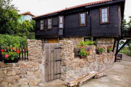 Hostal The Greek House