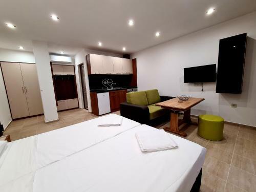 Family Hotel Serenity Palace