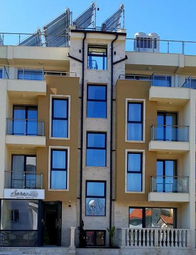 Family Hotel Serenity Palace