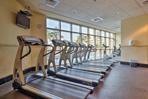 Apartamento Smart Gulf Condo With Beach Access And Resort Luxuries