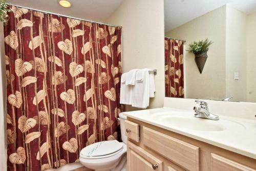 Crystal Shores West By Youngs Suncoast