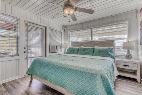 The Cotton Candy Beach House Cottage