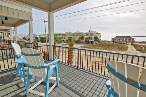 West Side Cottages Unit B By Youngs Suncoast
