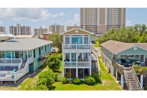 The Rising Tide By Meyer Vacation Rentals