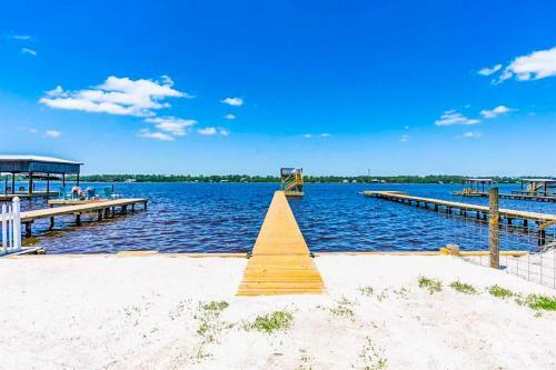 The Rising Tide By Meyer Vacation Rentals