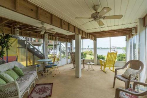 The Rising Tide By Meyer Vacation Rentals