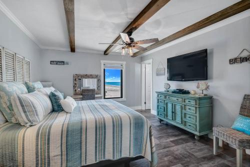 Island Winds East Unit 401