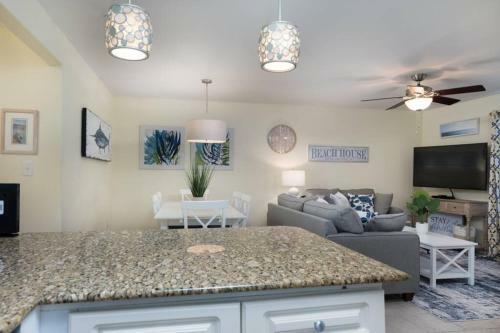 Apartamento 2bd 2ba 1st Floor Condo Walk To Beach