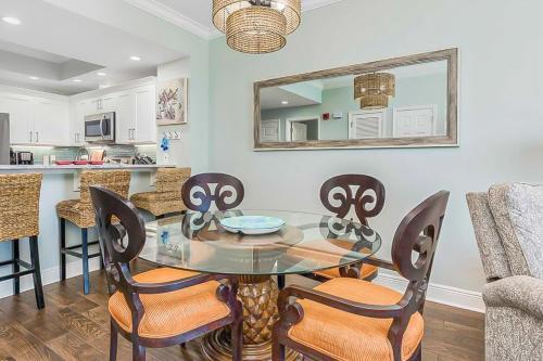 Hotel Crystal Shores III