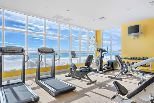 Hotel Crystal Shores III