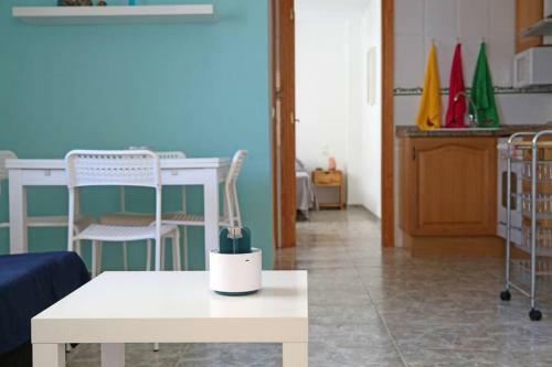 Apartamento Con Piscina En Playa Miramar