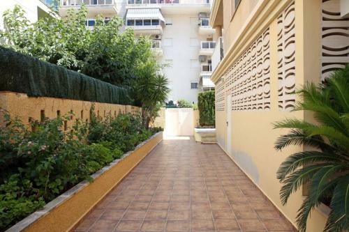 Apartamento Con Piscina En Playa Miramar