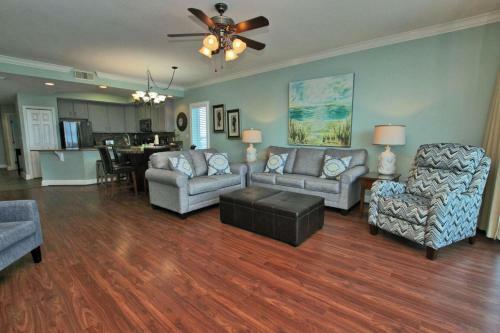San Carlos 401 By Youngs Suncoast