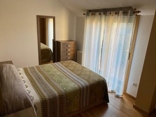 Apartamento �tico A Xunqueira - Moa�a