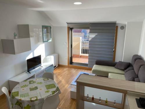 Apartamento �tico En Moa�a- A Xunqueira