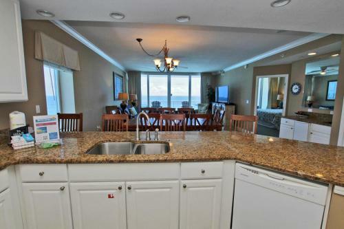 San Carlos 701 By Youngs Suncoast