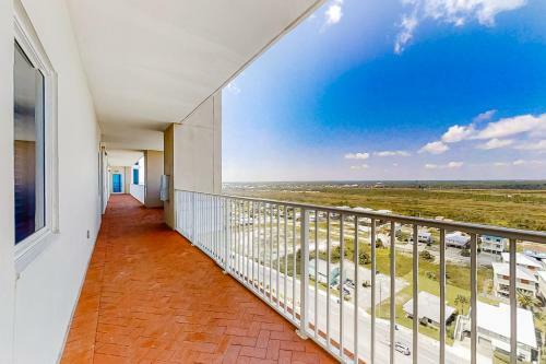 Lighthouse 1403