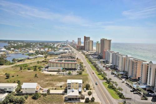 Crystal Tower 1801 By Youngs Suncoast