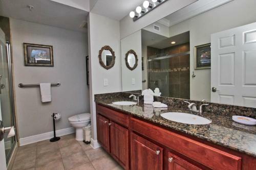 Crystal Tower 1205 By Youngs Suncoast