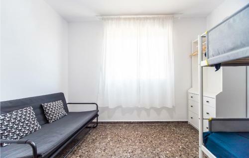 Stunning Apartment In Moncofa With 2 Bedrooms