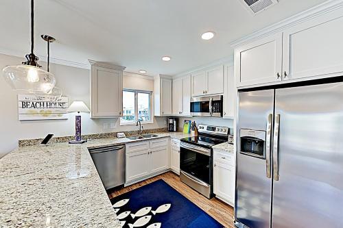 The Sand & Surf Beach House A