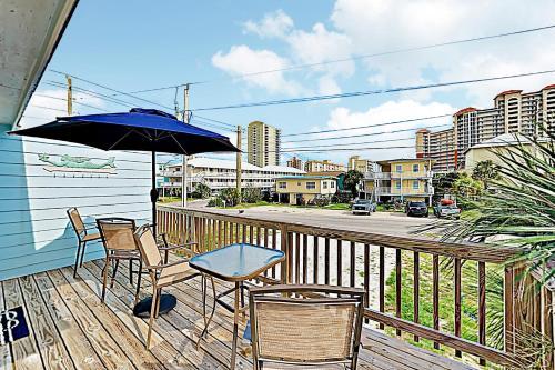 The Sand & Surf Beach House A