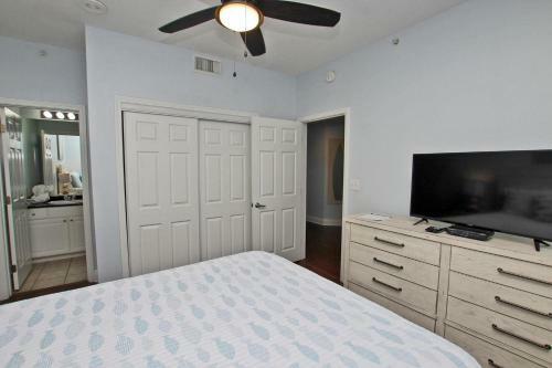 San Carlos 409 By Youngs Suncoast