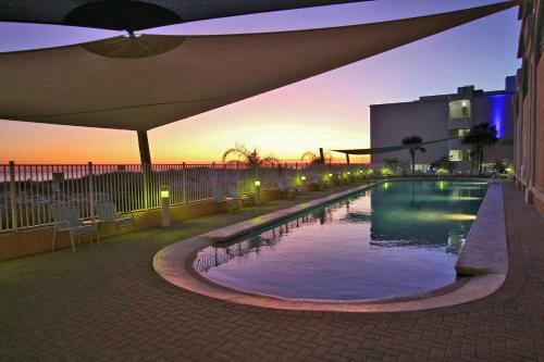 San Carlos 409 By Youngs Suncoast