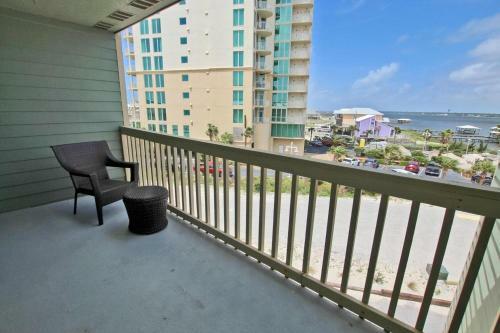 Summerhouse West By Youngs Suncoast