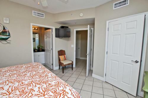 Crystal Tower 1101 By Youngs Suncoast