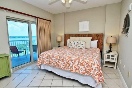 Crystal Tower 1101 By Youngs Suncoast