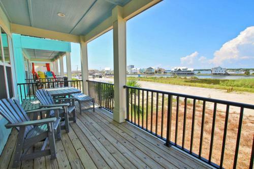 Pass Time Cottages By Youngs Suncoast
