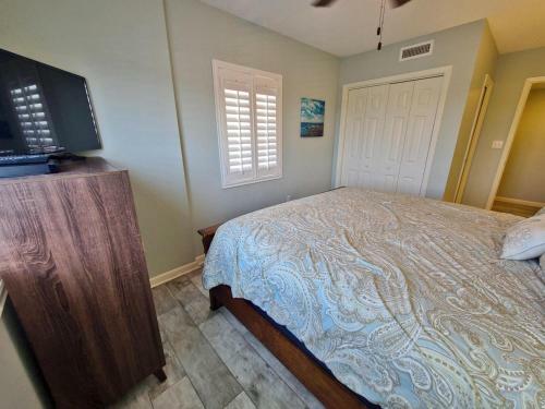 Westwind 301 By Youngs Suncoast