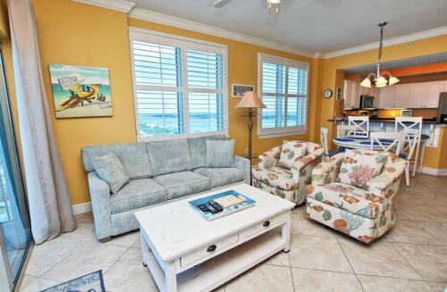 Crystal Tower 1809 By Youngs Suncoast
