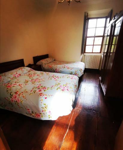 Casa Con Finca En Pol (monforte De Lemos)