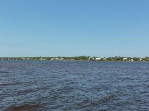 On Golden Pond 8a West By Youngs Suncoast