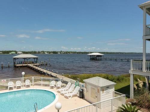 On Golden Pond 8a West By Youngs Suncoast