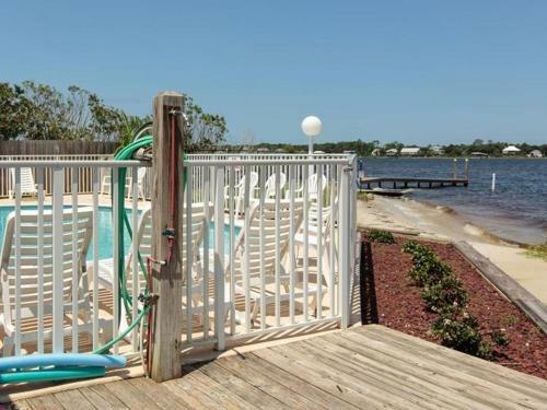 On Golden Pond 8a West By Youngs Suncoast