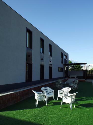 Albergue Santiago 15 Monforte